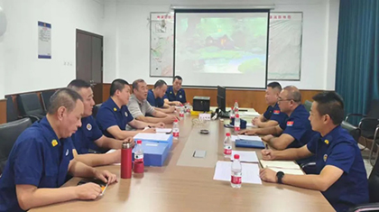 市消防支队调研bifa·必发(中国)唯一官方网站.jpg